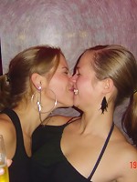 girls kissing megamix update 5
